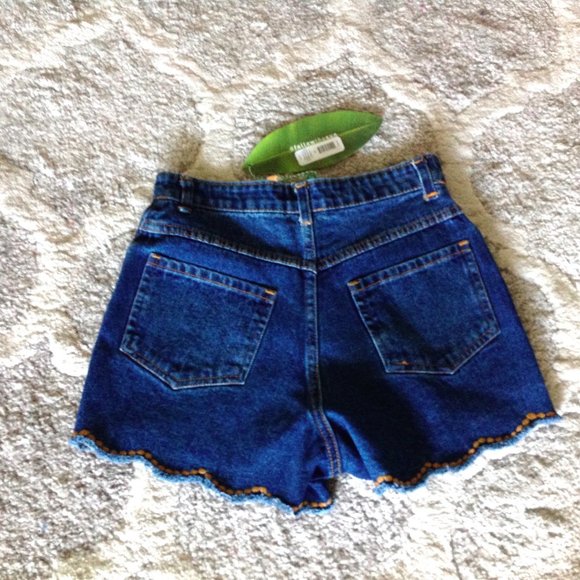 Farm Rio  Embroidered Pineapples Denim Shorts - Picture 6 of 11